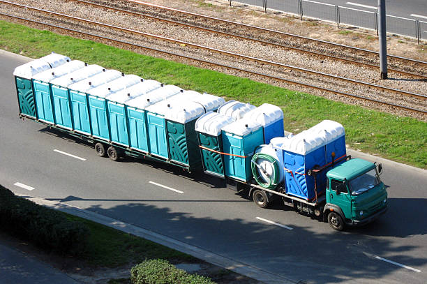 Best Affordable portable toilet rental  in Mundelein, IL